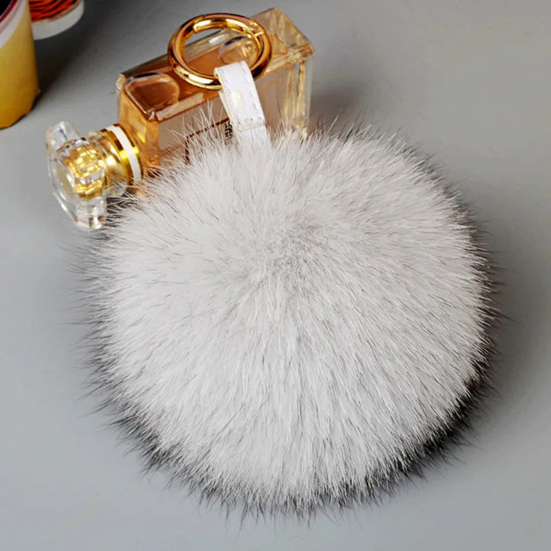 2024 Luxury 13cm Fluffy Real Fox Fur Ball Pom Poms Fur Pompom High Quality Keychain Car Key Chain Metal Ring Pendant For Women