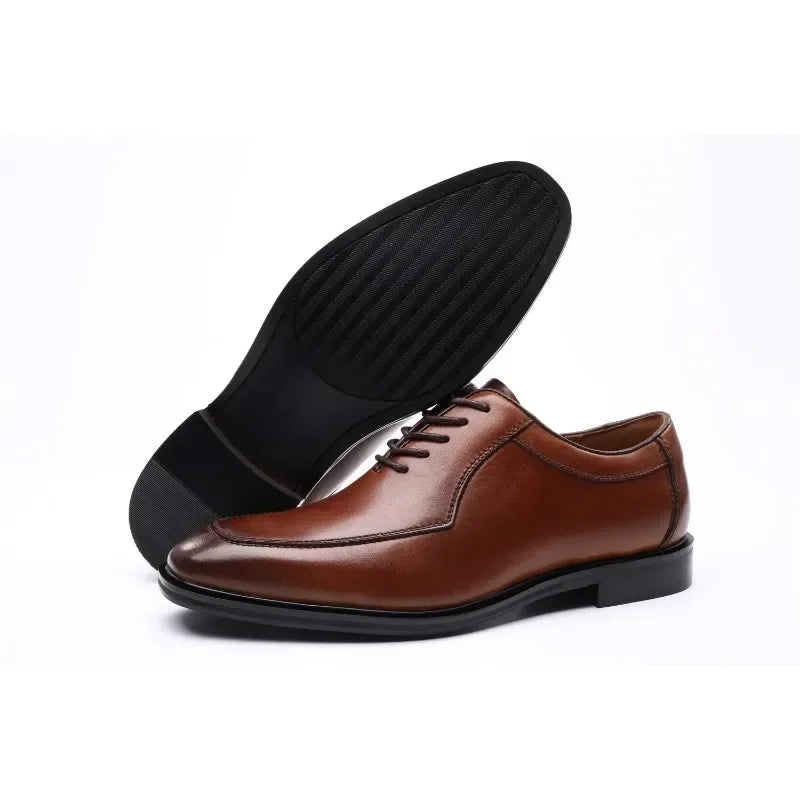 Luxury Men Casual Business Shoes Leather Men Dress Shoes Comfortable Fashion Loafers Shoes for Men Wedding Office Leather Shoes