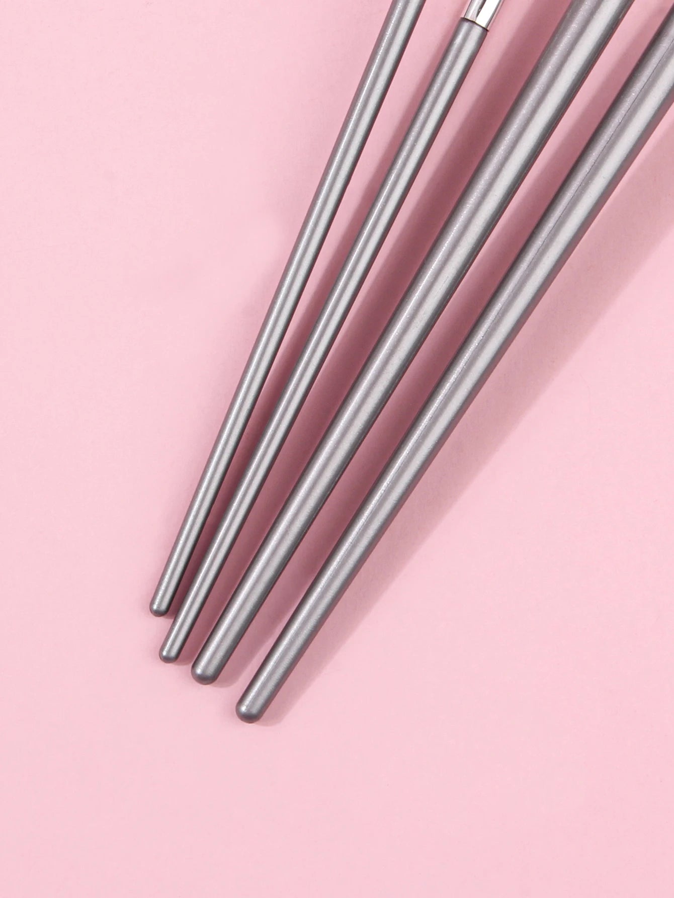 4PCS Liquid Eyeliner Brush Ultra Thin Fine Oblique Angle Flat Head Eyebrow Brush