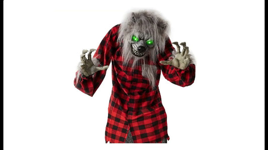 Haunted Living 7‑ft Howling Werewolf Animatronic