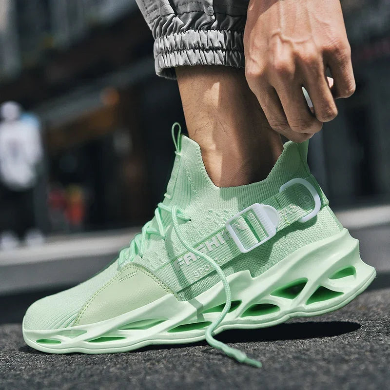 Fashion Men Sneakers Summer Design New Trend Mens Shoes Casual Mesh Breathable Light Tenis Masculino Adulto Luxury Casual Shoes