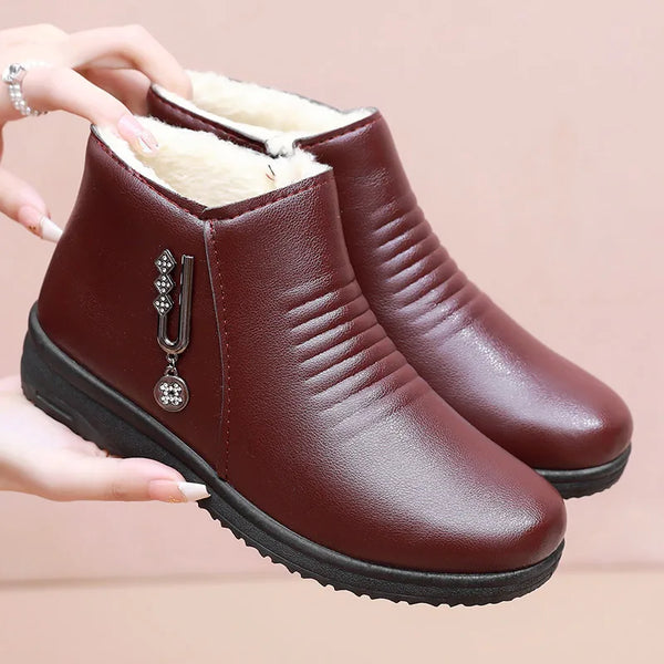 Ladies leaather Ankle Boots 2023 Waterproof Snow Boot Shoes Women Casual Lightweight Warm Winter Soft Leather Elderly shoe